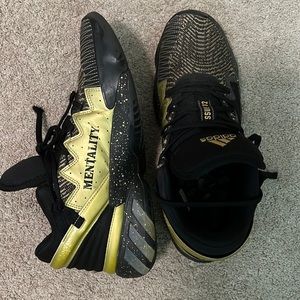 Adidas Donovan Mitchell D.O.N Issue #2 Champion in gold and black (size mens 11)